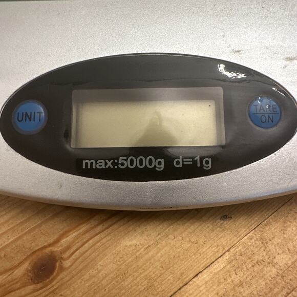 Digital Scale Glass Top 5Kg /11lbs x 1g Kitchen Scale w/ Four Weighing Modes - Picture 5 of 6